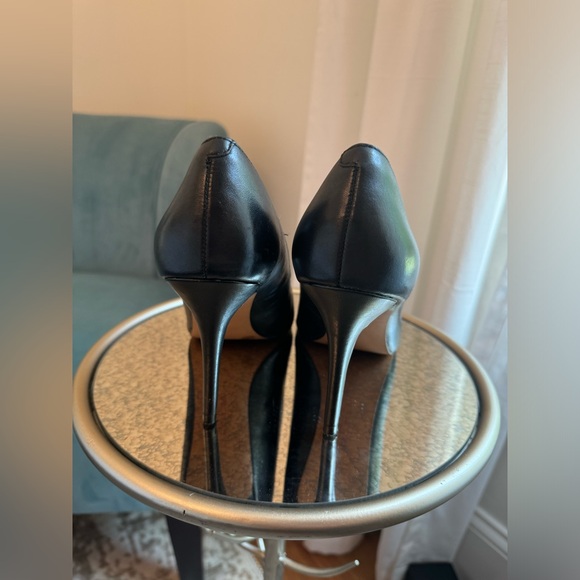 Vince Camuto Sevilla Leather Stiletto Pointed Toe Heel - Picture 3 of 6